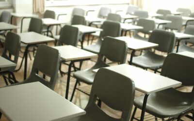 Should Kids Be Allowed To Learn Outside Of Traditional Public School?